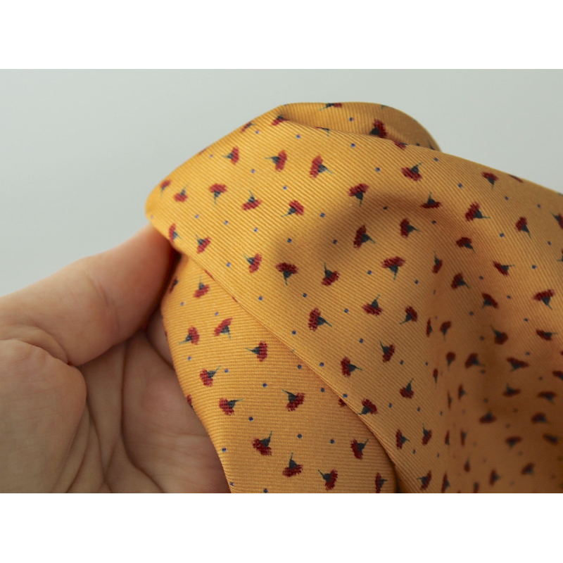 Tissu sergé / twill de coton organique imprimé fond moutarde x1m Tissu sergé / twill de coton organique imprimé fond moutarde x1m