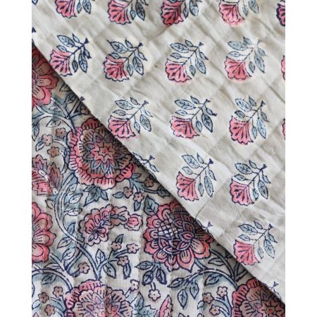 Abila - Tissu indien matelassé double face coton hand block teal largeur 100cm Abila - Tissu indien matelassé double face coton hand block teal largeur 100cm