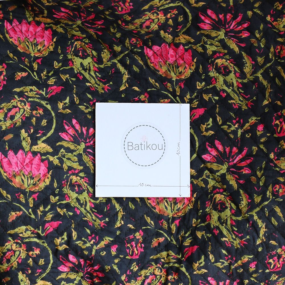 copy of Tissu indien matelassé double face coton hand block largeur 100cm copy of Tissu indien matelassé double face coton hand block largeur 100cm