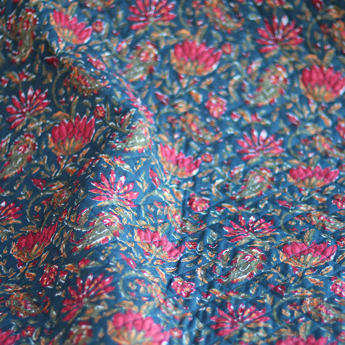 Tissu indien matelassé double face coton hand block largeur 100cm Batikou - 10 Tissu indien matelassé double face coton hand block largeur 100cm Batikou - 10