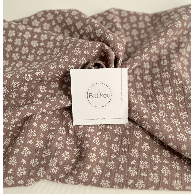 Double gaze de coton Meesya fond marron glacé à motifs Batikou - 4 Double gaze de coton Meesya fond marron glacé à motifs Batikou - 4
