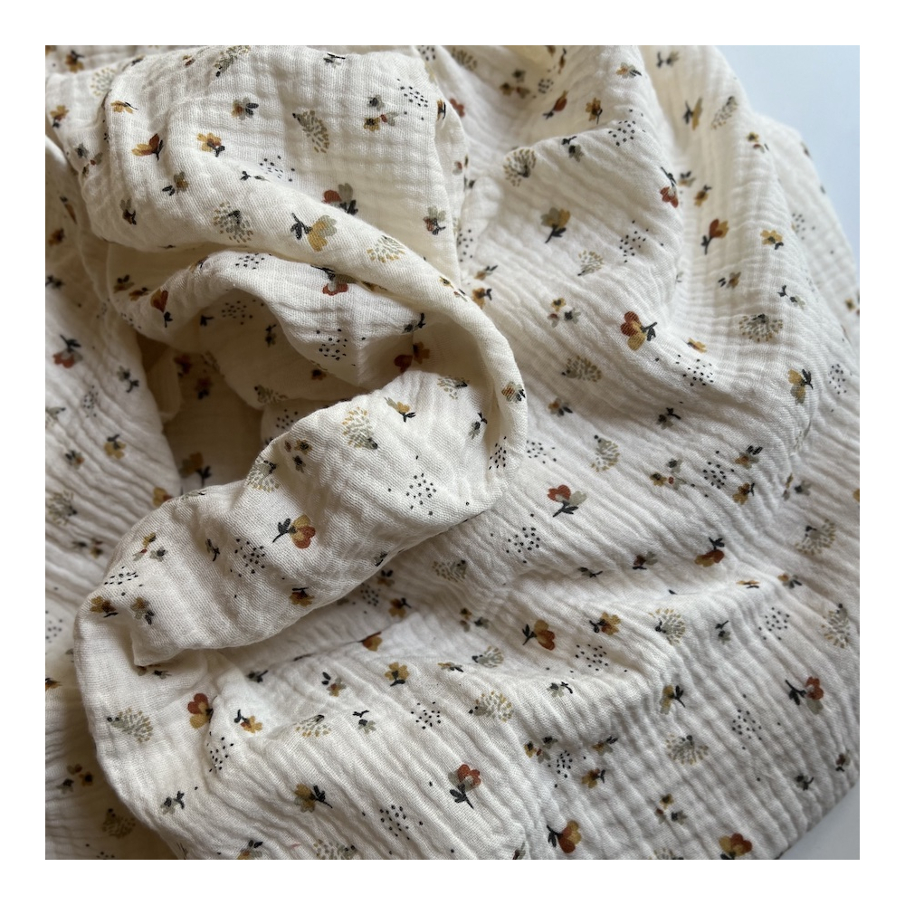 Double gaze de coton Nelsi écru motif cuivré Double gaze de coton Nelsi écru motif cuivré