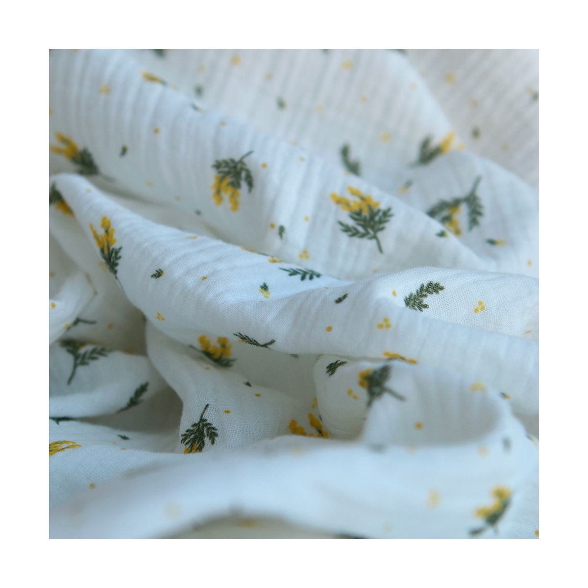 Mimosa - Double gaze coton BIO Exclusif blanc motif mimosa allégé Mimosa - Double gaze coton BIO Exclusif blanc motif mimosa allégé