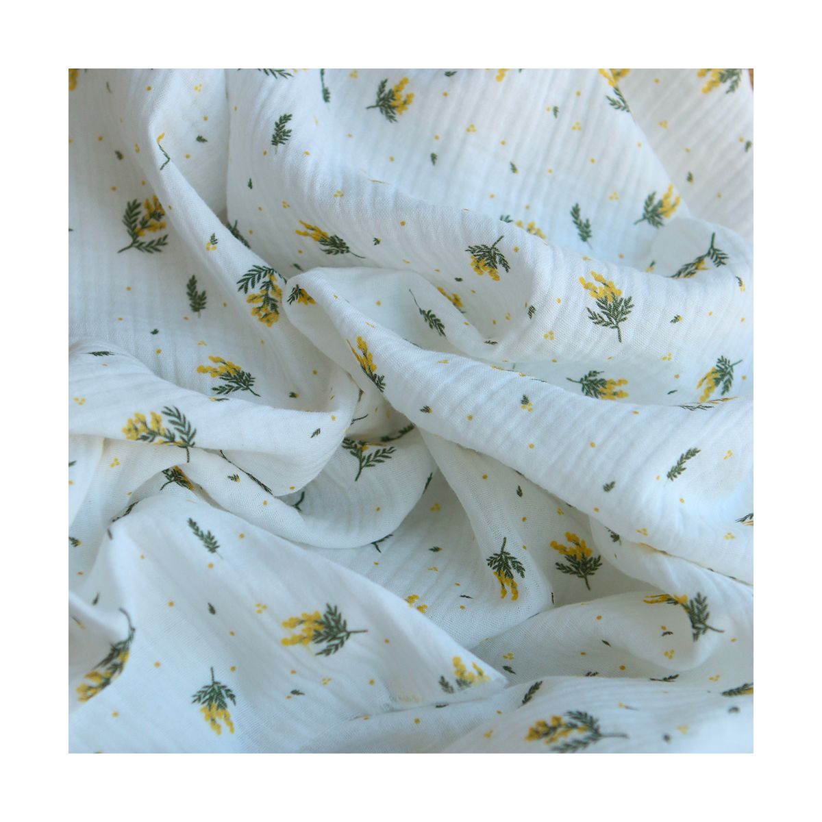 Mimosa - Double gaze coton BIO Exclusif blanc motif mimosa allégé Mimosa - Double gaze coton BIO Exclusif blanc motif mimosa allégé