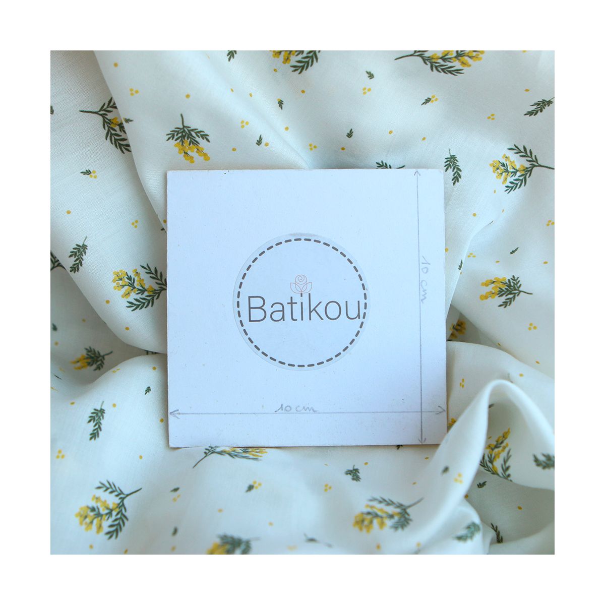 Mimosa - Batiste de coton douce à imprimé exclusif mimosa allégé Mimosa - Batiste de coton douce à imprimé exclusif mimosa allégé