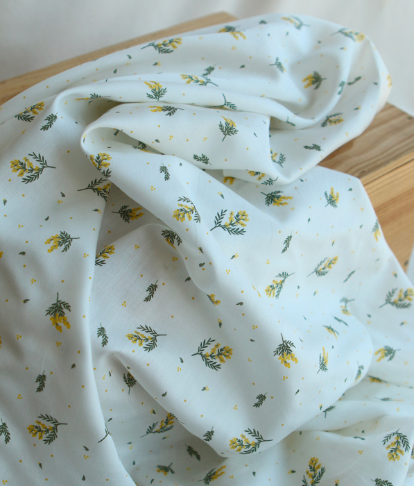 Mimosa - Batiste de coton douce à imprimé exclusif mimosa allégé