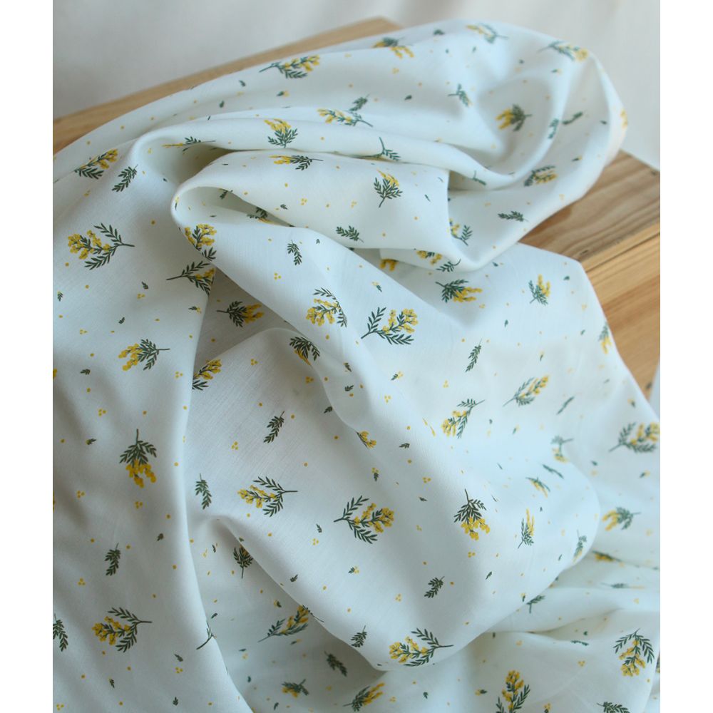 Mimosa - Batiste de coton douce à imprimé exclusif mimosa allégé