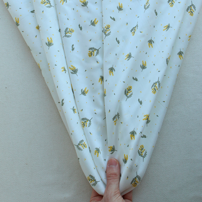 Mimosa - Batiste de coton douce à imprimé exclusif mimosa allégé