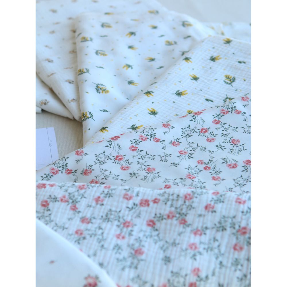 Mimosa - Double gaze coton BIO Exclusif blanc motif mimosa allégé