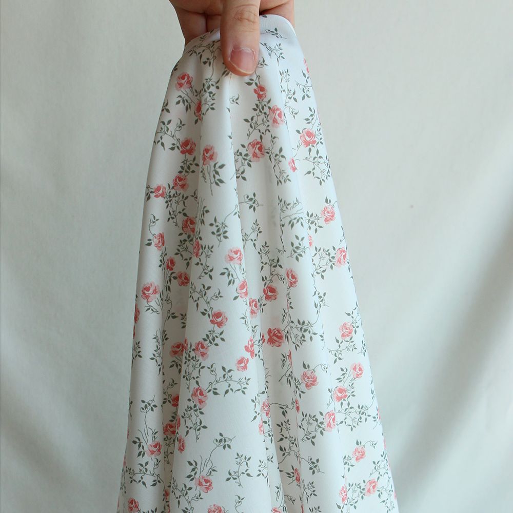 Marcelle - Batiste de coton douce à imprimé exclusif fleuri vert et rose