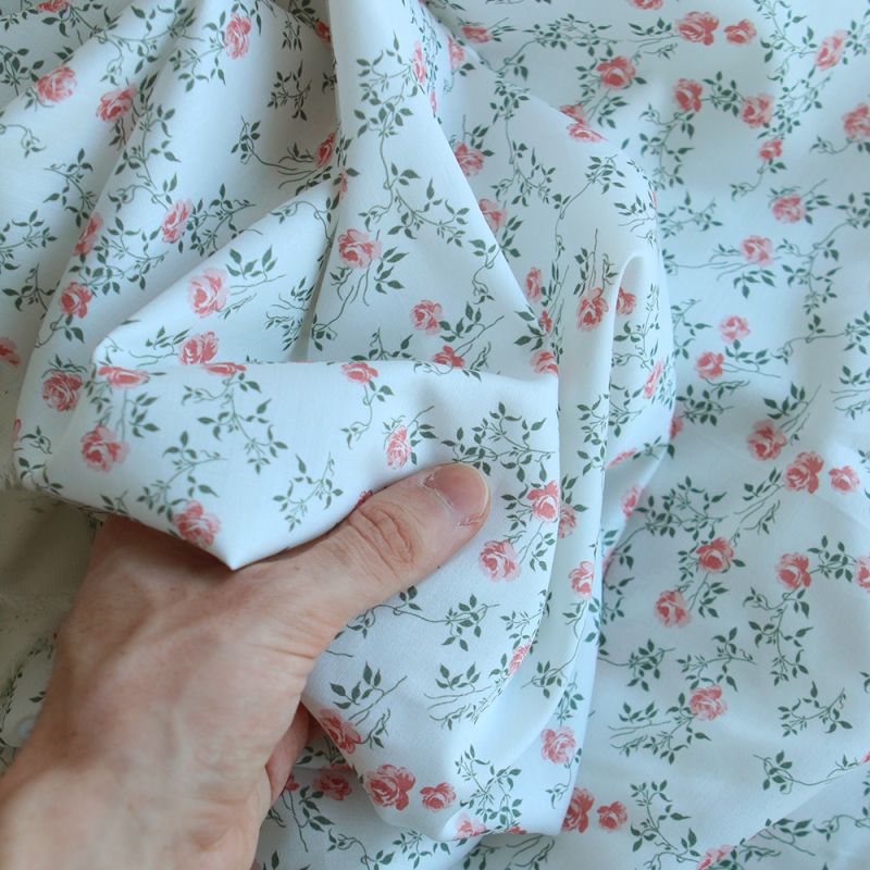 Marcelle - Batiste de coton douce à imprimé exclusif fleuri vert et rose