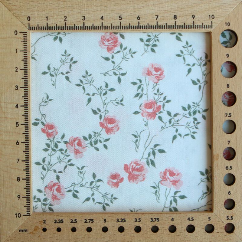 Marcelle - Batiste de coton douce à imprimé exclusif fleuri vert et rose