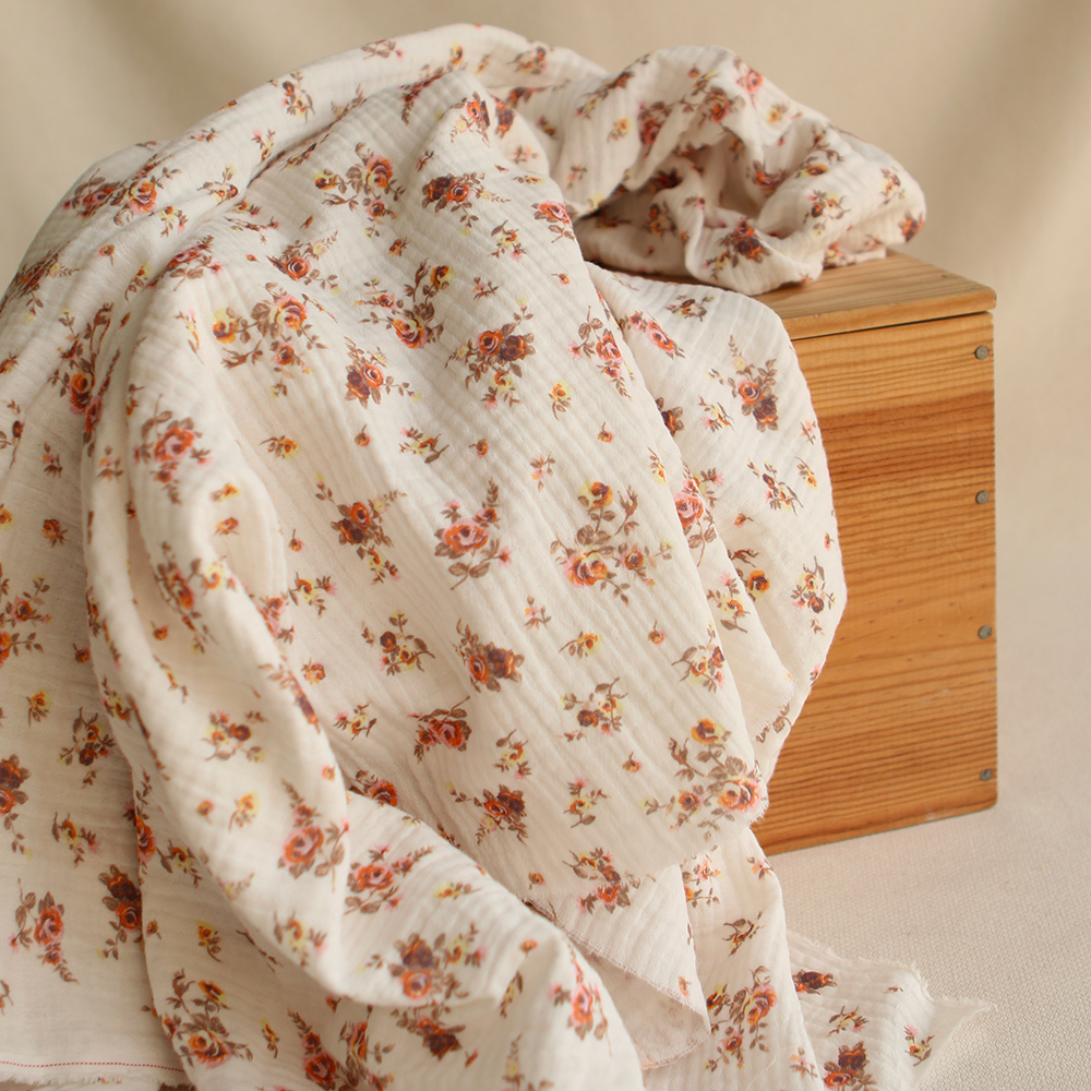 Nina - Double gaze de coton BIO motif exclusif Nina - Double gaze de coton BIO motif exclusif