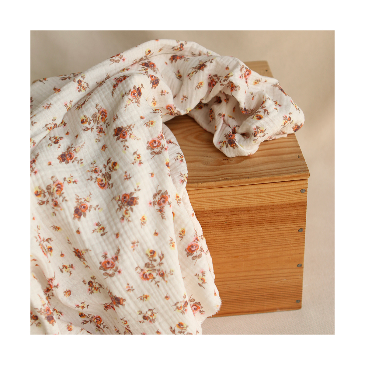 Nina - Double gaze de coton BIO motif exclusif Nina - Double gaze de coton BIO motif exclusif