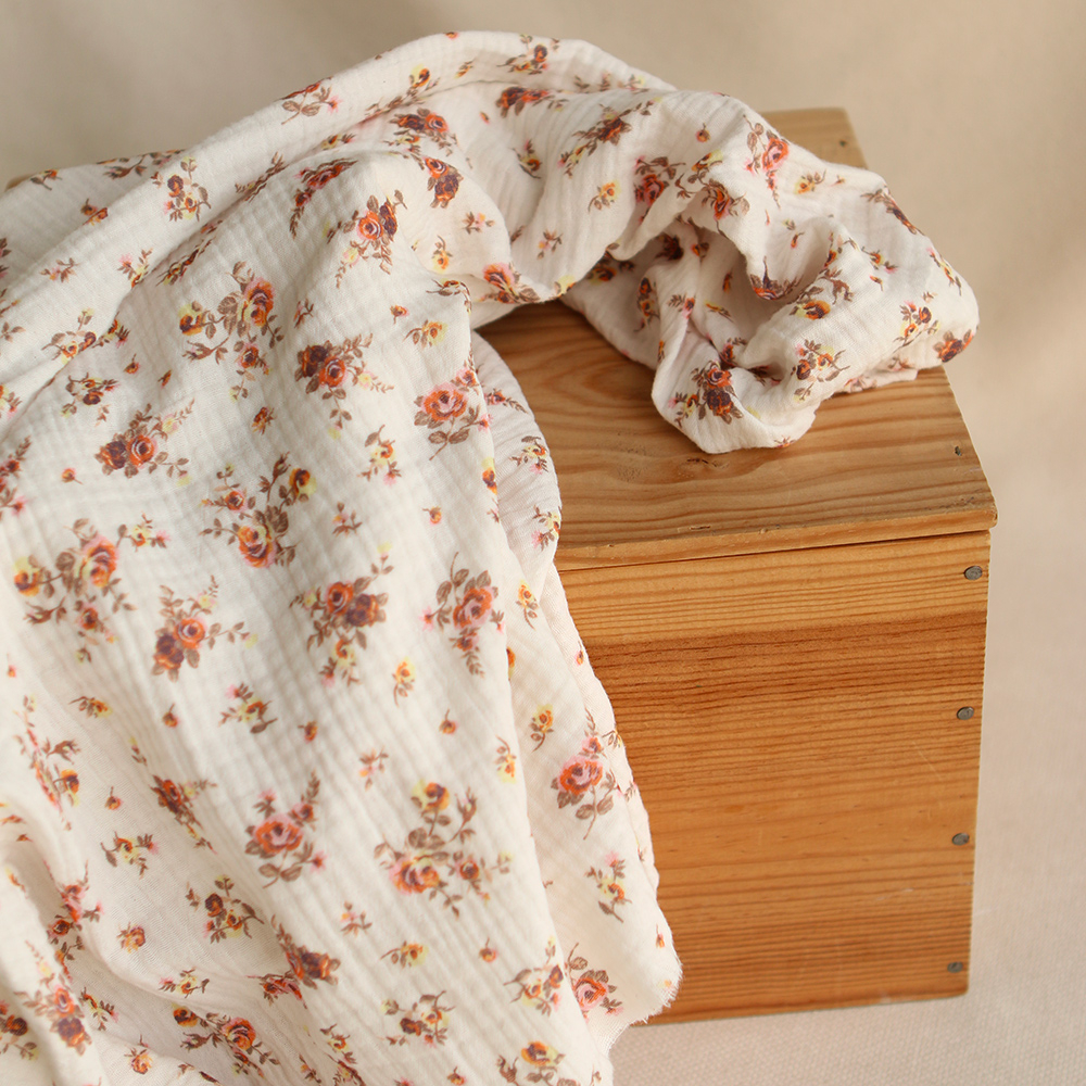 Nina - Double gaze de coton BIO motif exclusif Nina - Double gaze de coton BIO motif exclusif