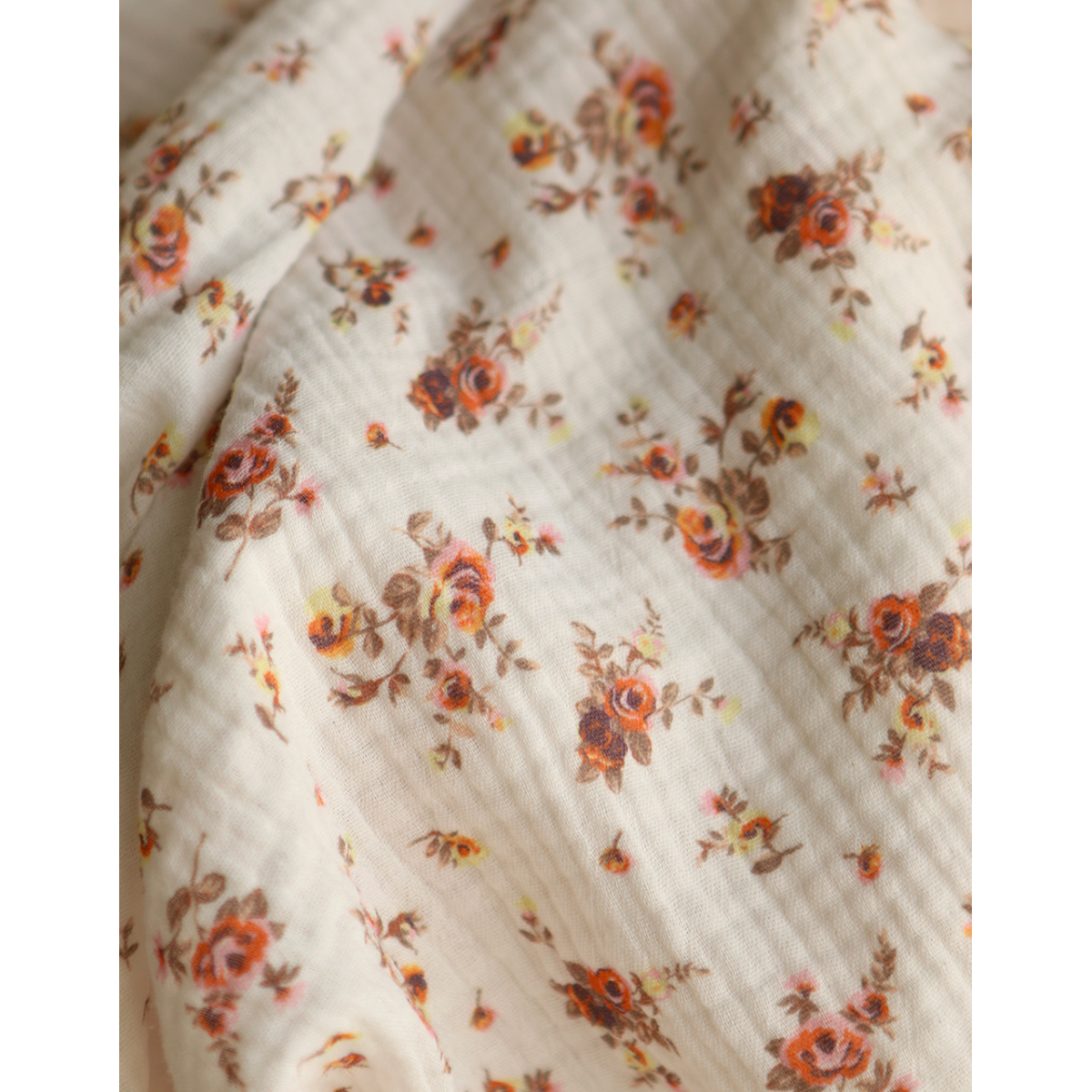Nina - Double gaze de coton BIO motif exclusif Nina - Double gaze de coton BIO motif exclusif