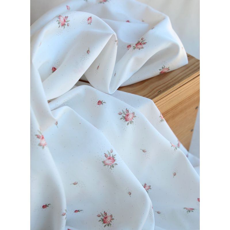 Christine - Batiste de coton douce à imprimé exclusif fleuri vert et rose