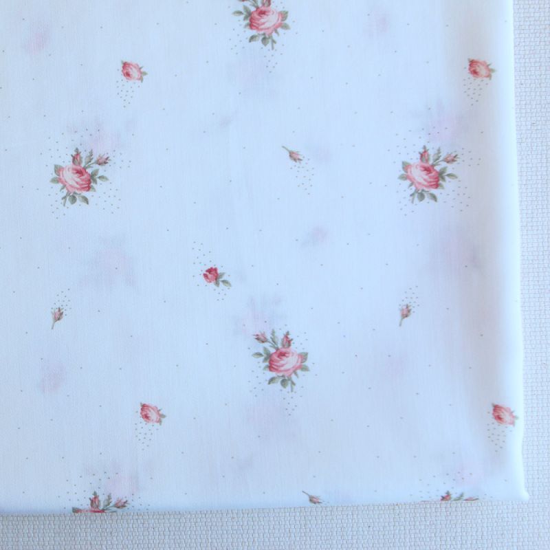 Christine - Batiste de coton douce à imprimé exclusif fleuri vert et rose