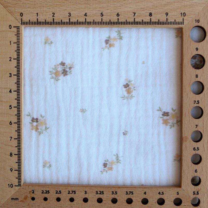 Laure - Double gaze coton BIO Exclusif blanc motif fleuri nature