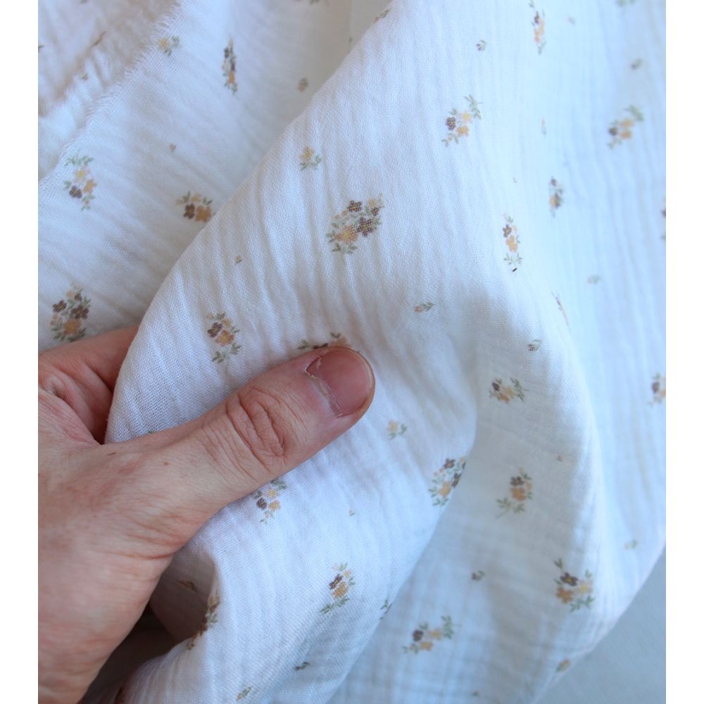 Laure - Double gaze coton BIO Exclusif blanc motif fleuri nature