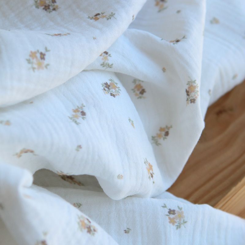 Laure - Double gaze coton BIO Exclusif blanc motif fleuri nature