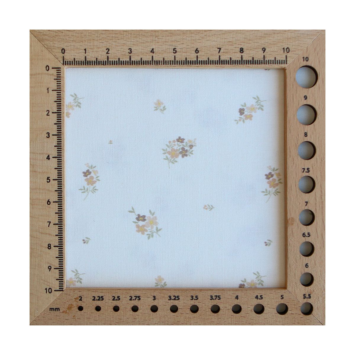 Laure - Popeline douce coton BIO organique fond blanc exclusif fleuri nature Laure - Popeline douce coton BIO organique fond blanc exclusif fleuri nature