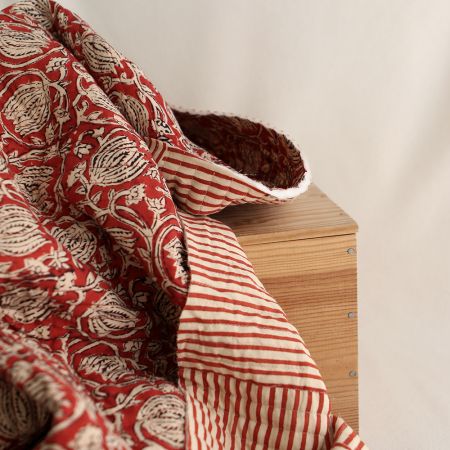 Charvi - Tissu indien matelassé double face coton hand block teal largeur 100cm