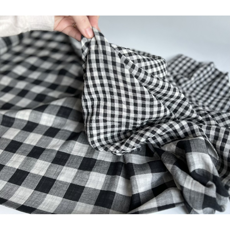 Double gaze de coton vichy réversible noir / blanc Qualité Oeko-tex - 2 Double gaze de coton vichy réversible noir / blanc Qualité Oeko-tex - 2