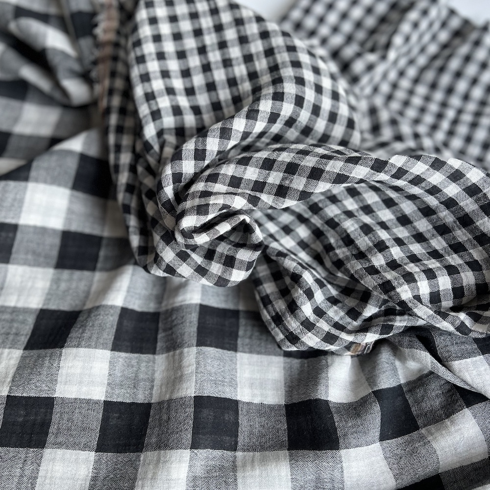 Double gaze de coton vichy réversible noir / blanc Qualité Oeko-tex - 1 Double gaze de coton vichy réversible noir / blanc Qualité Oeko-tex - 1