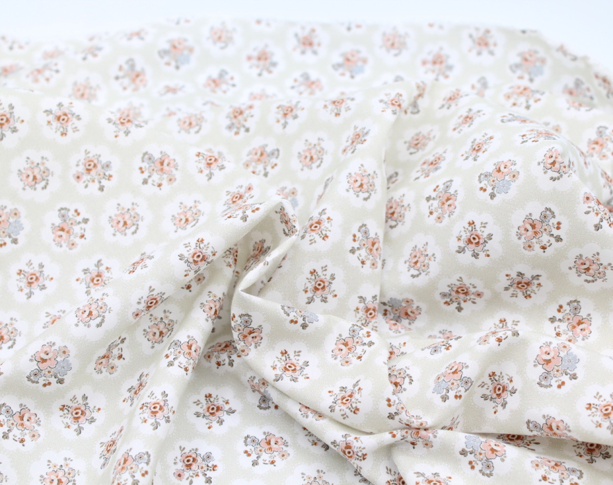 Popeline de coton BIO imprimé fleuri vert tendre Tissus issus de l'agriculture biologique  - 2