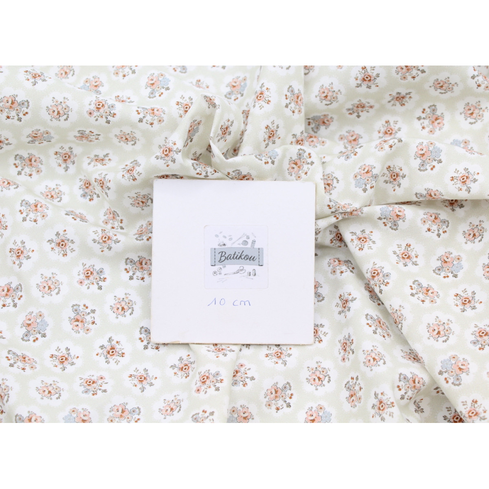 Popeline de coton BIO imprimé fleuri vert tendre Tissus issus de l'agriculture biologique  - 4