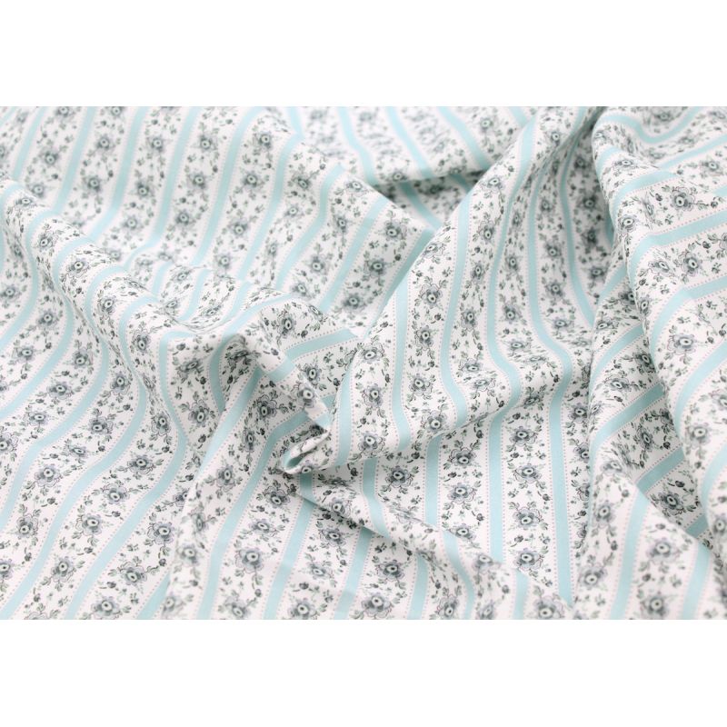 Popeline de coton BIO imprimé fleuri nuances de bleu