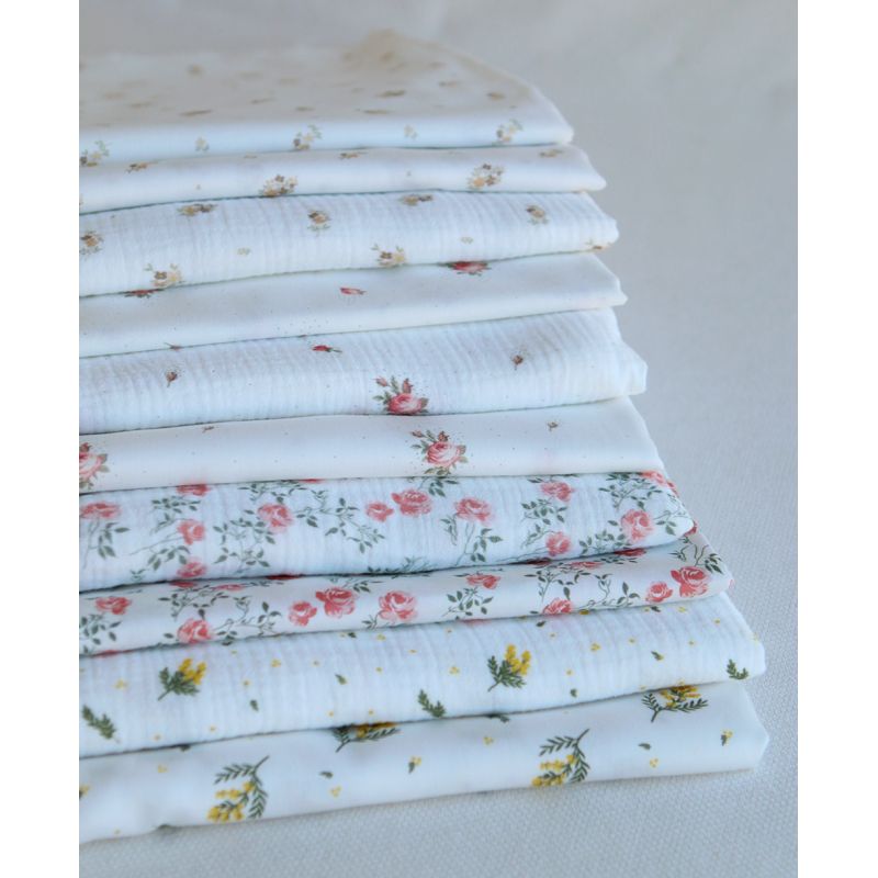 Christine - Double gaze coton BIO Exclusif blanc motif fleuri vert et rose