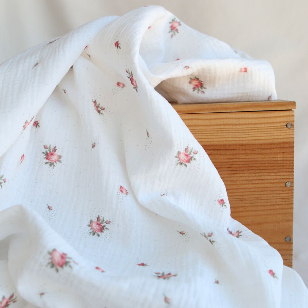 Christine - Double gaze coton BIO Exclusif blanc motif fleuri vert et rose