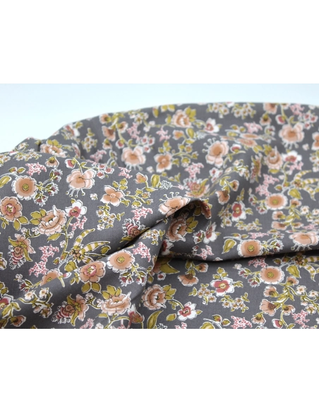 Tissu twill de coton organique imprimé fleuri
