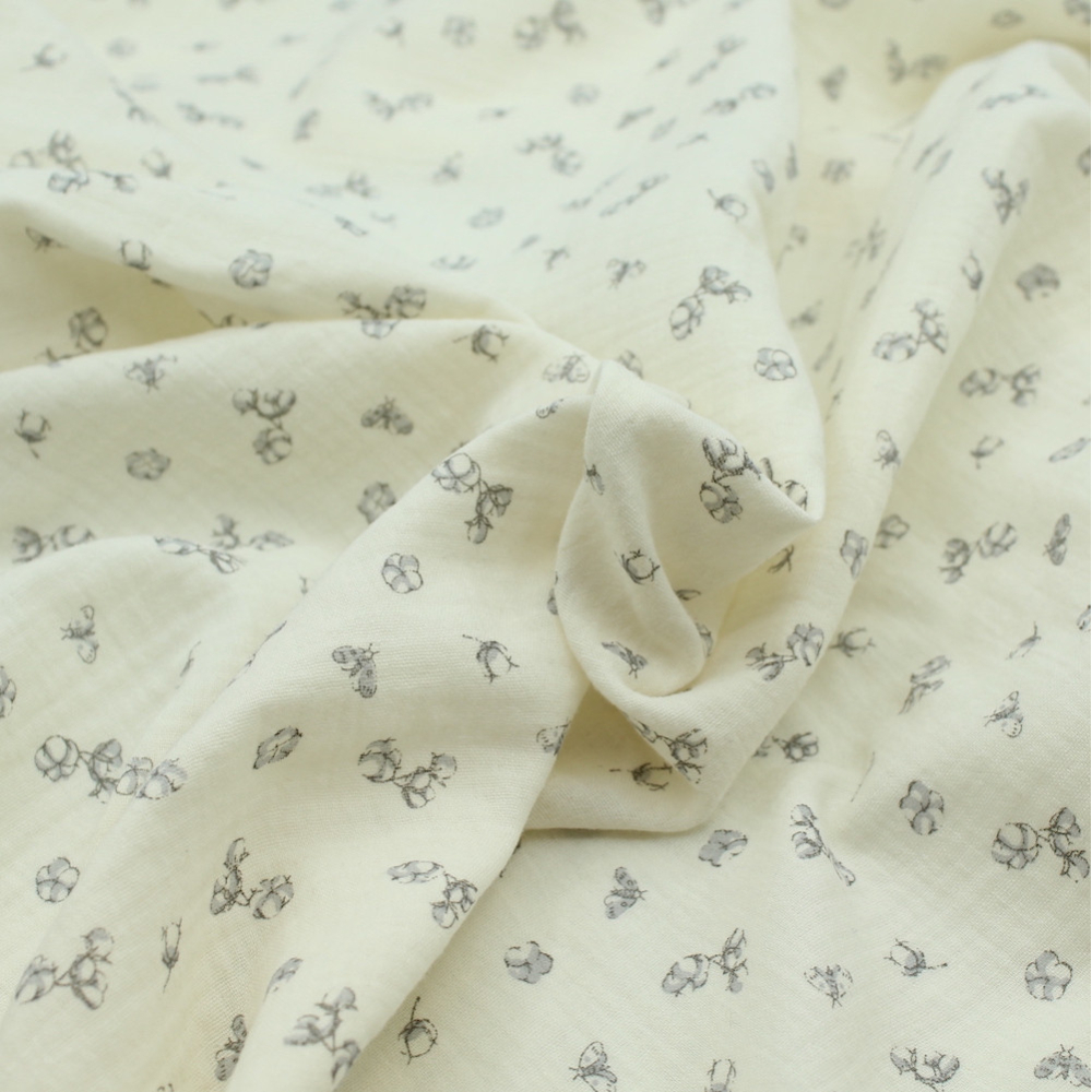 Double gaze de coton écru à motifs fleurs de coton