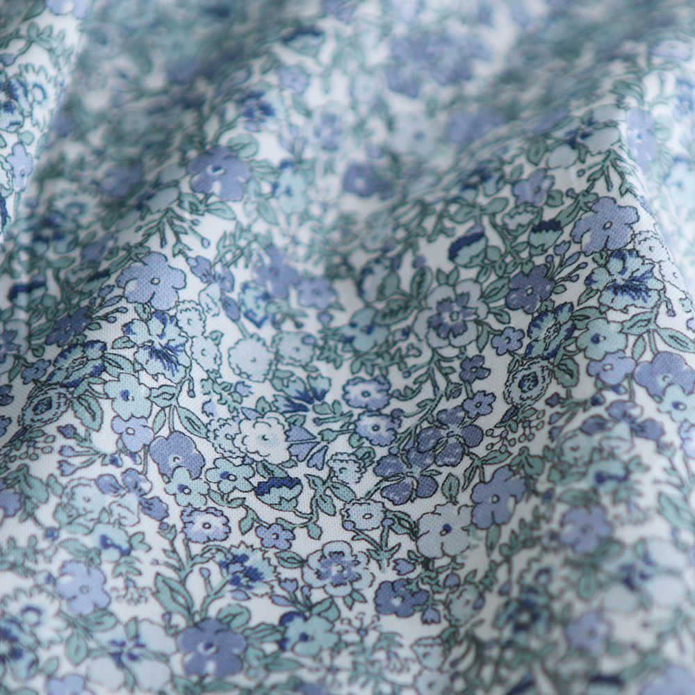 Opheline - Popeline douce coton organique fleuri bleu Opheline - Popeline douce coton organique fleuri bleu