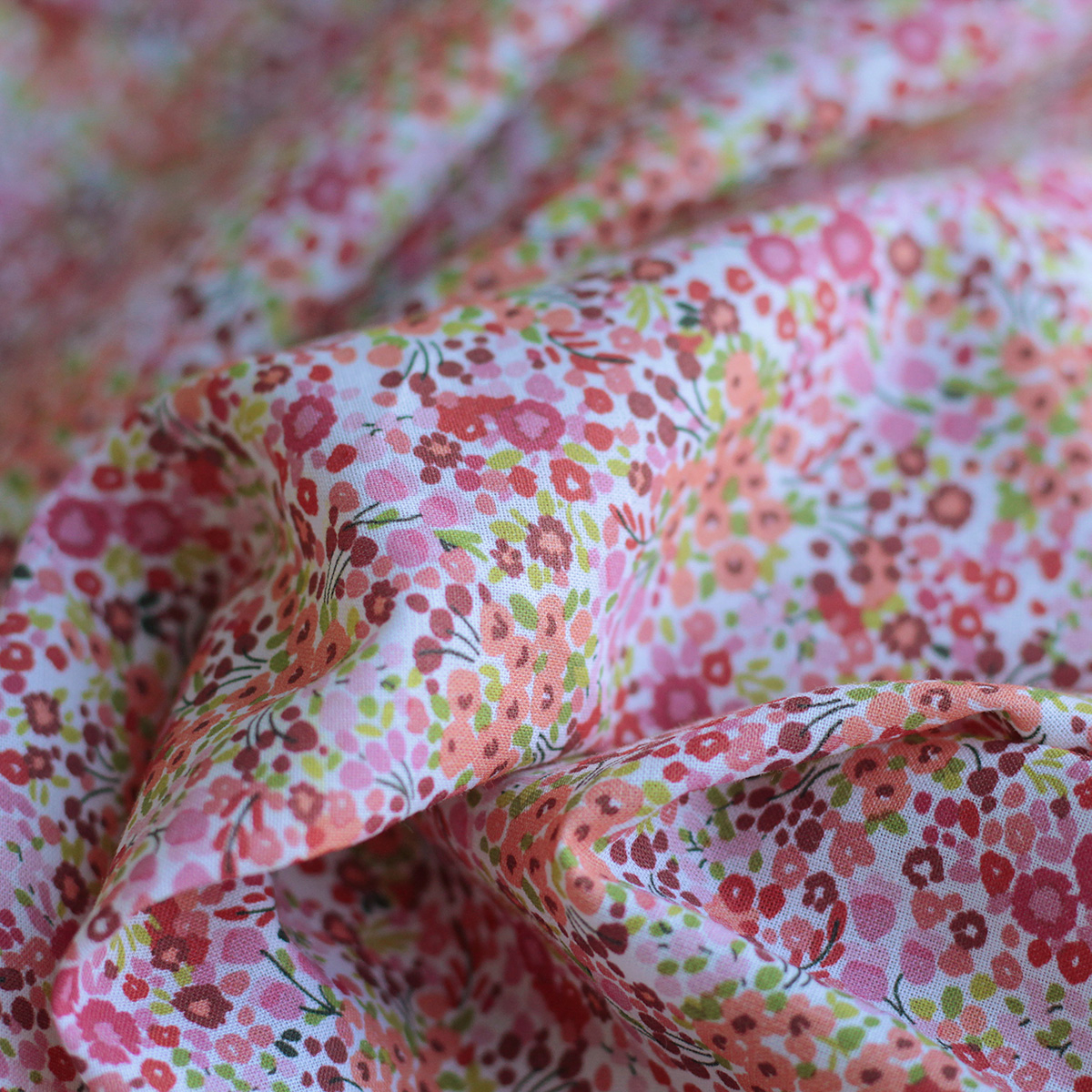 copy of Selma - Batiste de coton bio SILKYNE à imprimé fleuri coquelicot