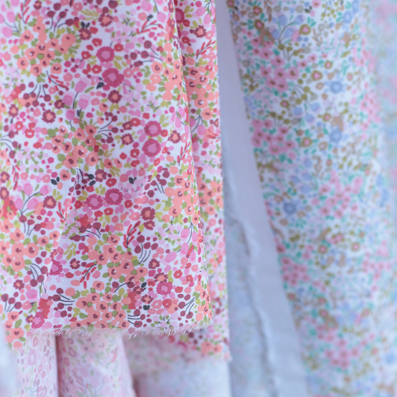 copy of Selma - Batiste de coton bio SILKYNE à imprimé fleuri coquelicot