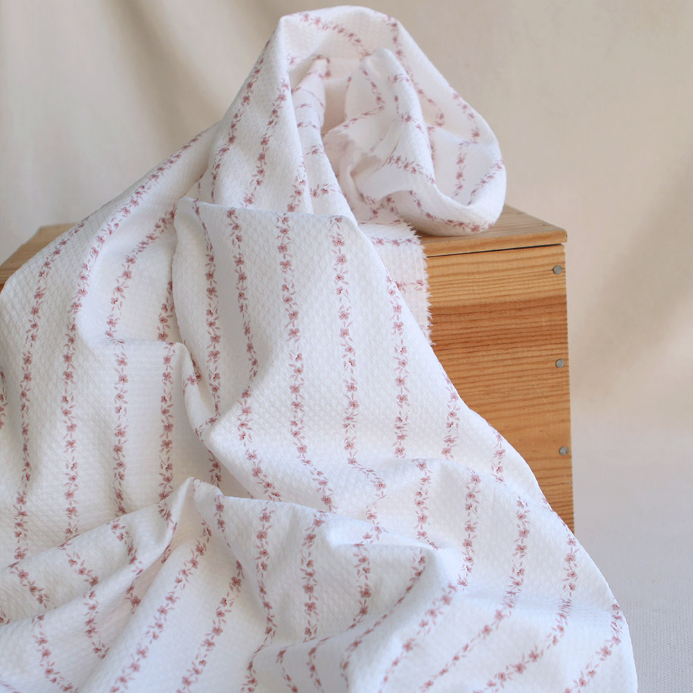 Coupon de 172 cm Alicia - Tissu coton texturé imprimé bois de rose