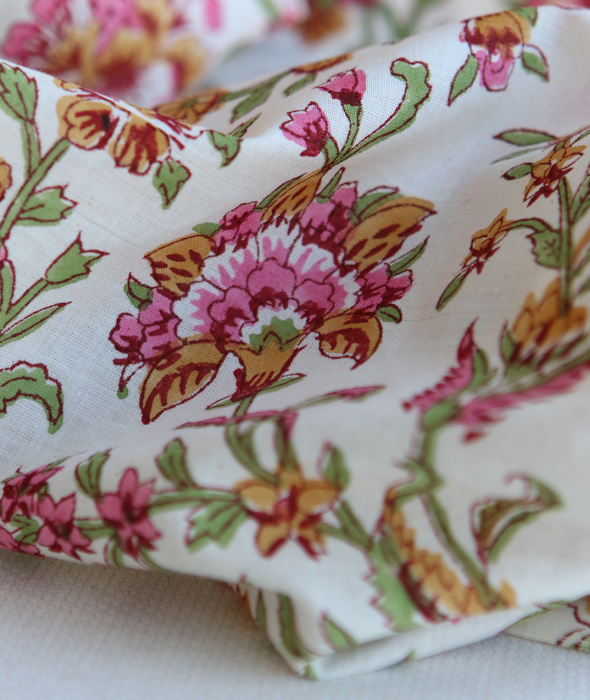 Jamila - Tissu indien en coton imprimé main Hand Block