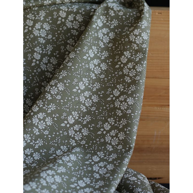 Liberty Tana Lawn® Capel kaki