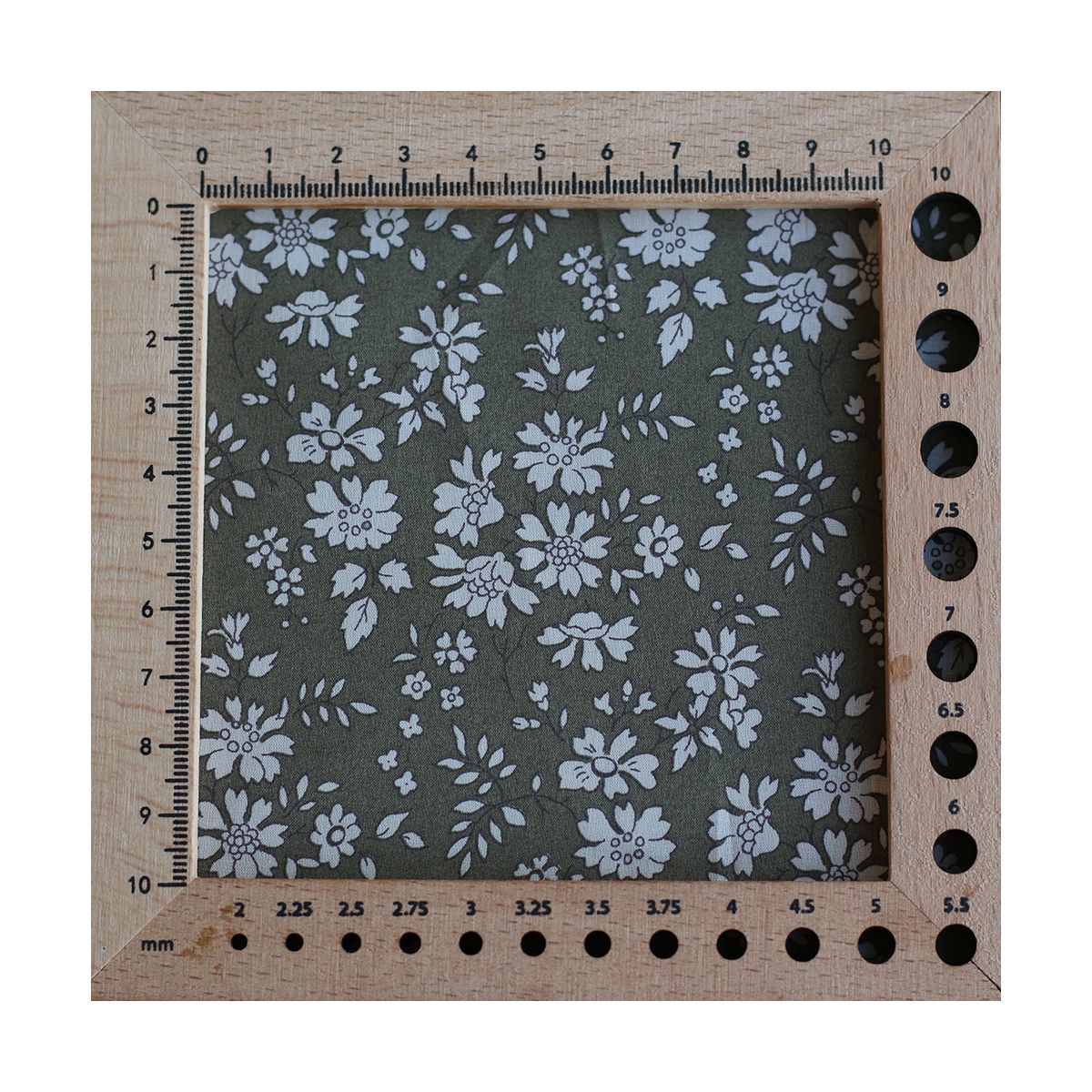 Liberty Tana Lawn® Capel kaki