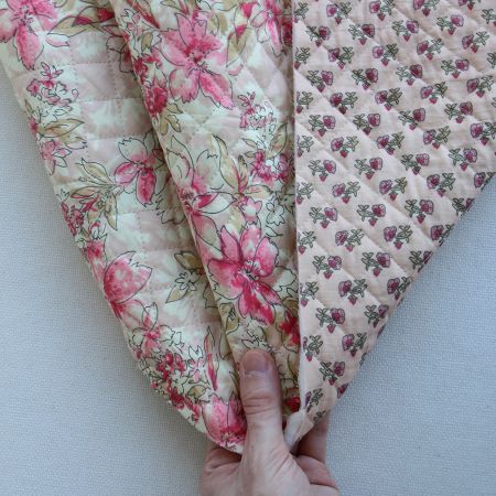 copy of Jamila - Tissu indien matelassé double face coton hand block largeur 100cm copy of Jamila - Tissu indien matelassé double face coton hand block largeur 100cm