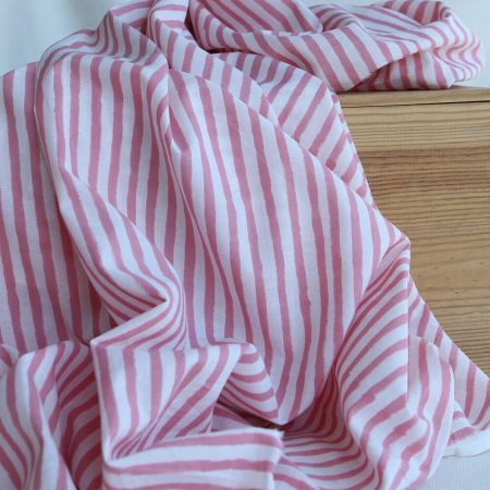 Ishara B - Tissu indien en coton imprimé main Hand Block Ishara B - Tissu indien en coton imprimé main Hand Block