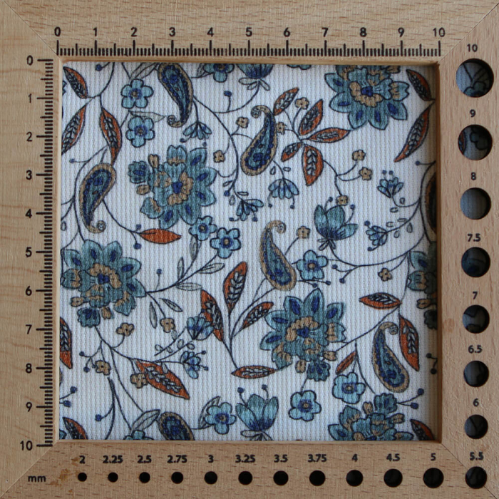 Théa - Piqué de coton organique gratté imprimé fleuri