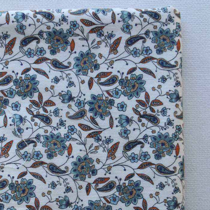 Théa - Piqué de coton organique gratté imprimé fleuri