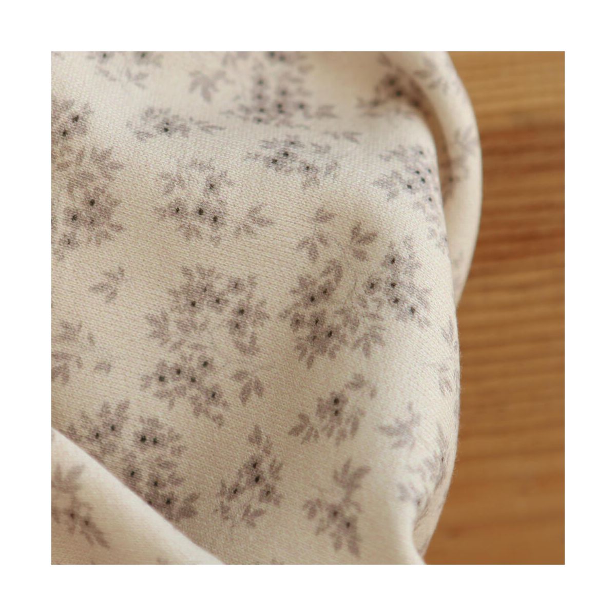 Soumeya - Sweat mélange de coton bouclettes motif exclusif Soumeya taupe Soumeya - Sweat mélange de coton bouclettes motif exclusif Soumeya taupe