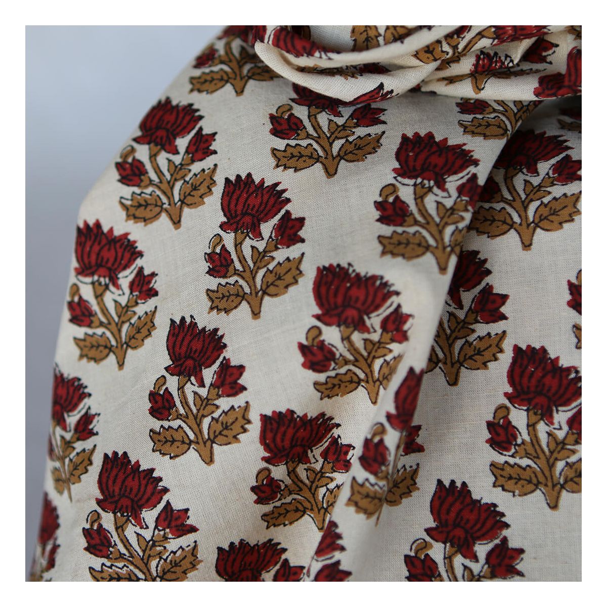 Shaivan B - Tissu indien en coton imprimé main Hand Block Shaivan B - Tissu indien en coton imprimé main Hand Block