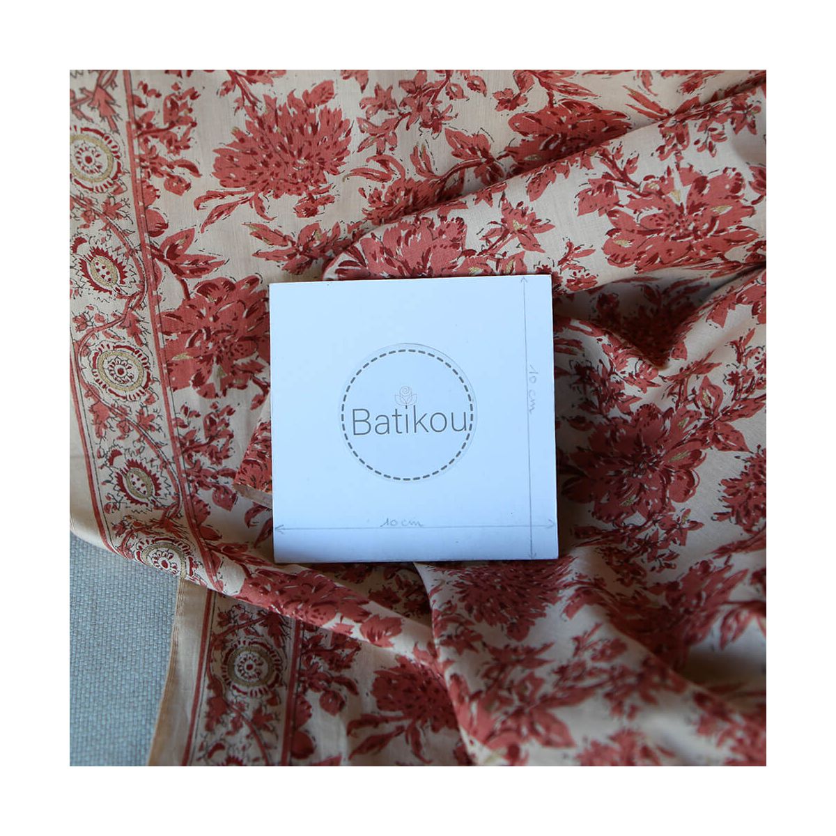 Anjali - Tissu indien coton hand block traditionnel touches de doré Anjali - Tissu indien coton hand block traditionnel touches de doré